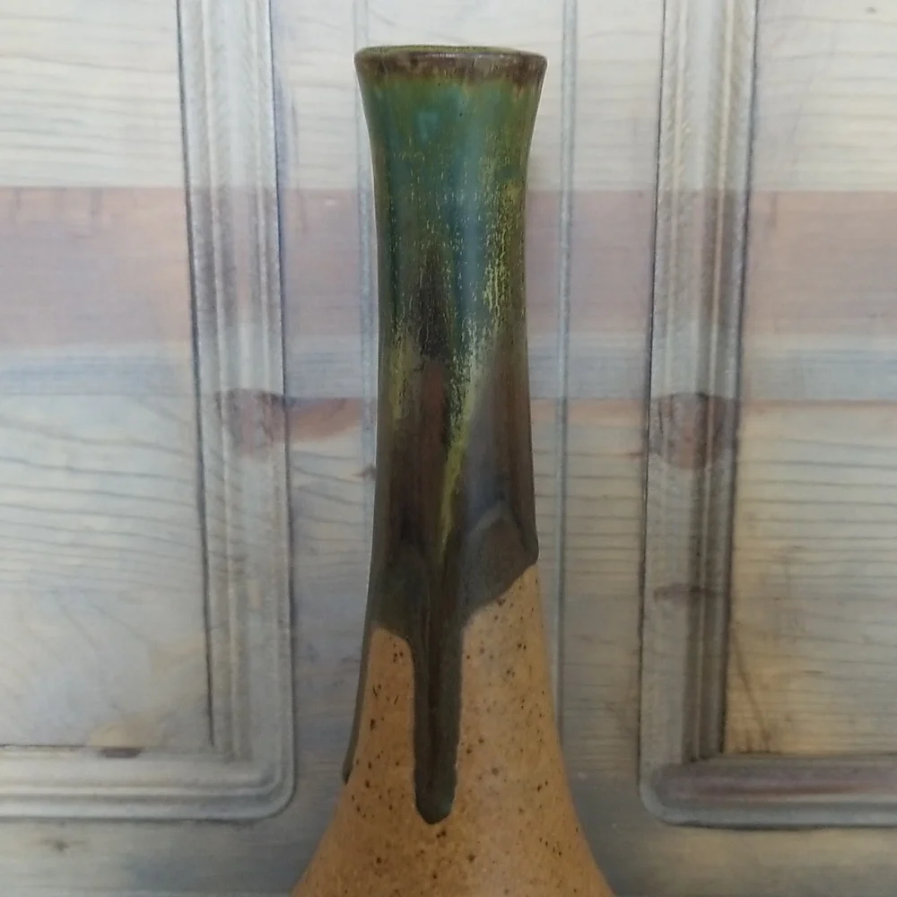 Studio Art Pottery Hand-crafted Stoneware Vase.